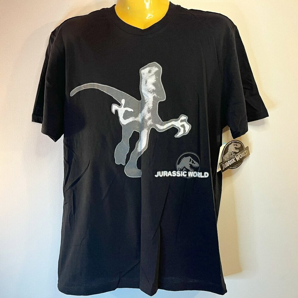 Jurassic World Dominion Men's Black Crew T-Shirt - Size Medium - NWT